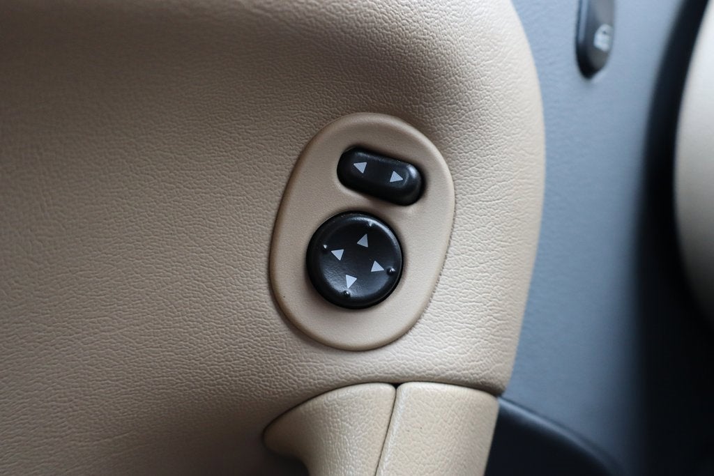 2007 Pontiac Solstice Base