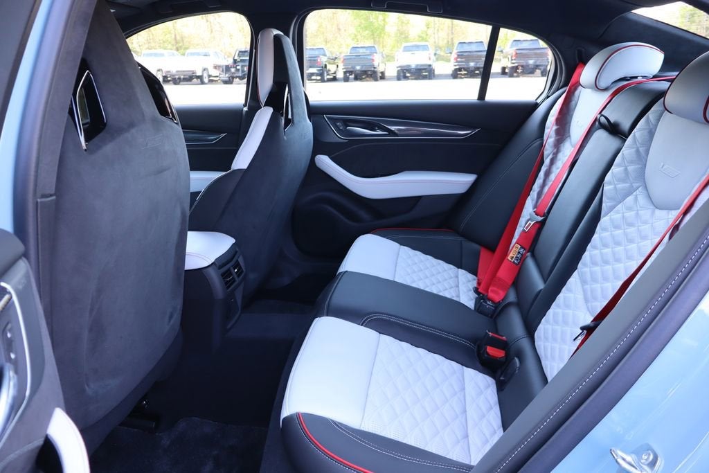 2025 Cadillac CT5-V V-Series Blackwing