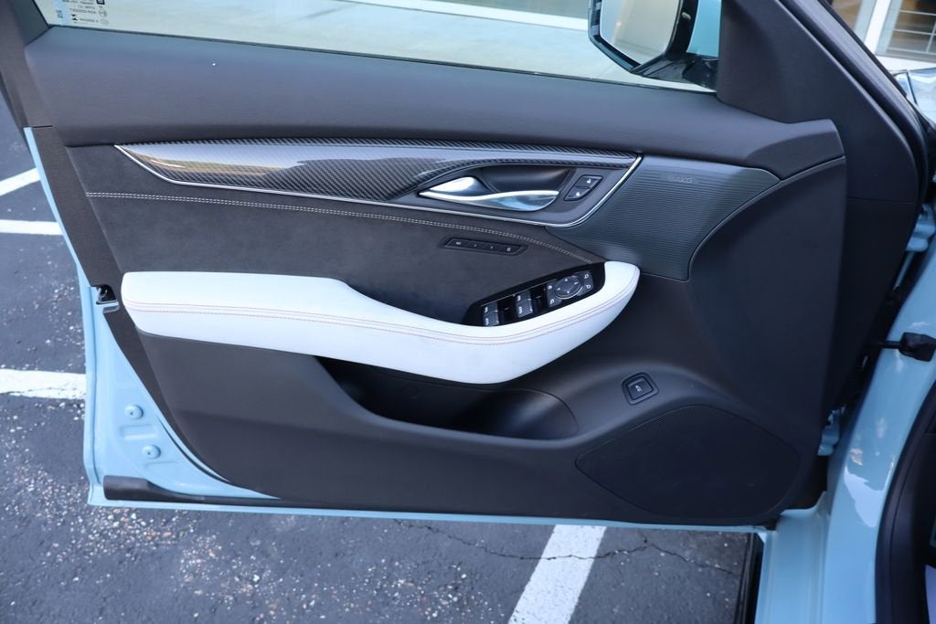 2025 Cadillac CT5-V V-Series Blackwing