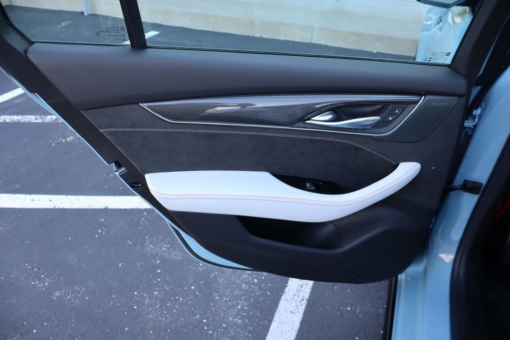 2025 Cadillac CT5-V V-Series Blackwing