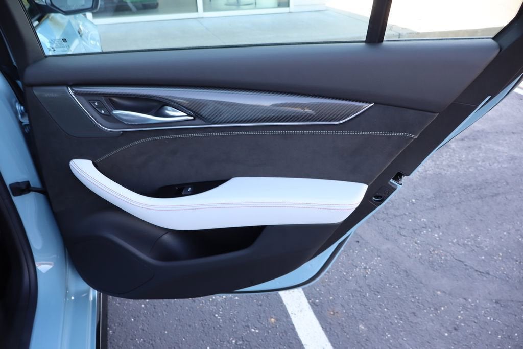2025 Cadillac CT5-V V-Series Blackwing