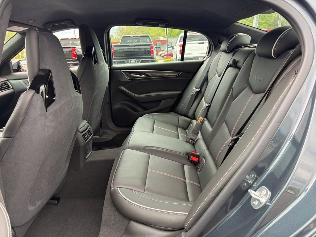 2025 Cadillac CT5-V Blackwing