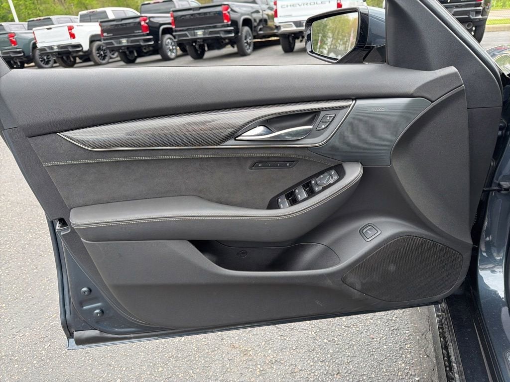 2025 Cadillac CT5-V Blackwing