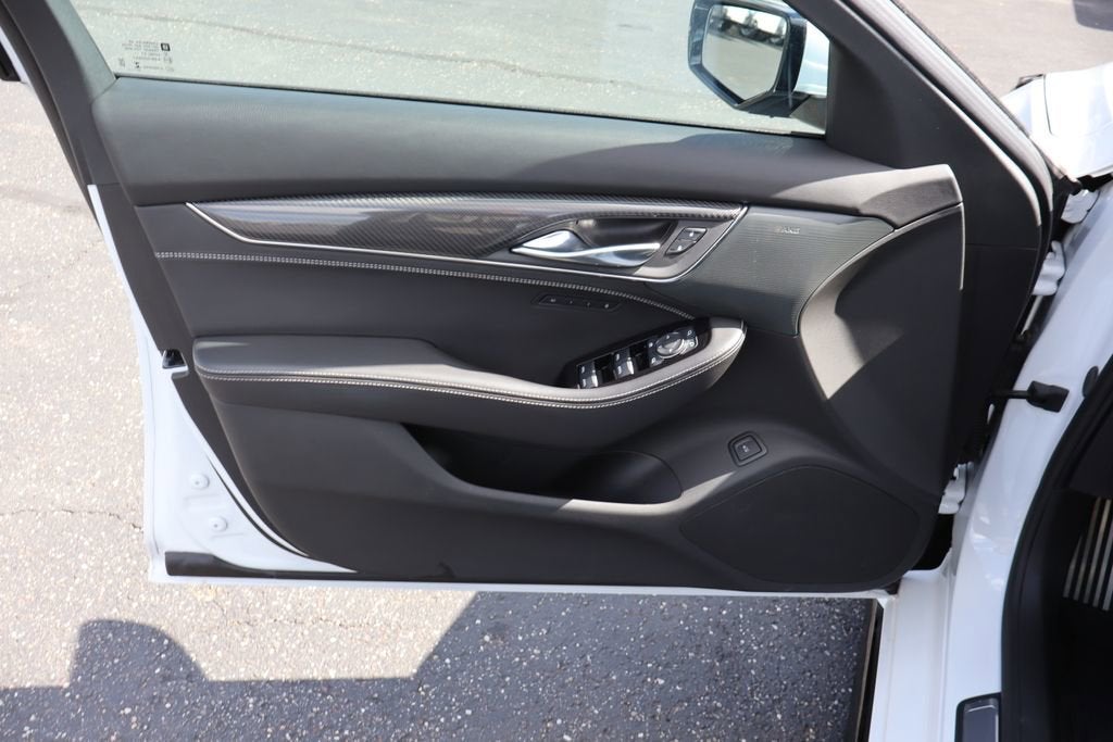 2025 Cadillac CT5-V Blackwing