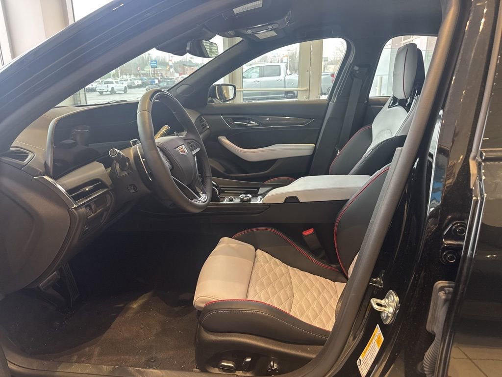 2025 Cadillac CT5-V V-Series Blackwing