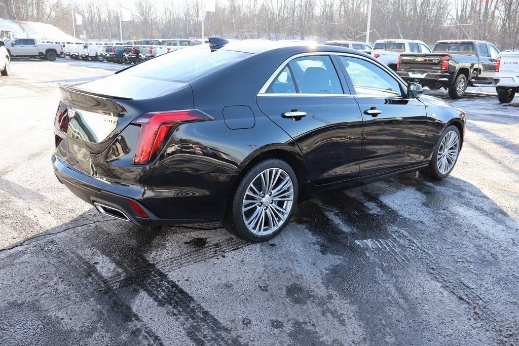 2025 Cadillac CT4 Premium Luxury