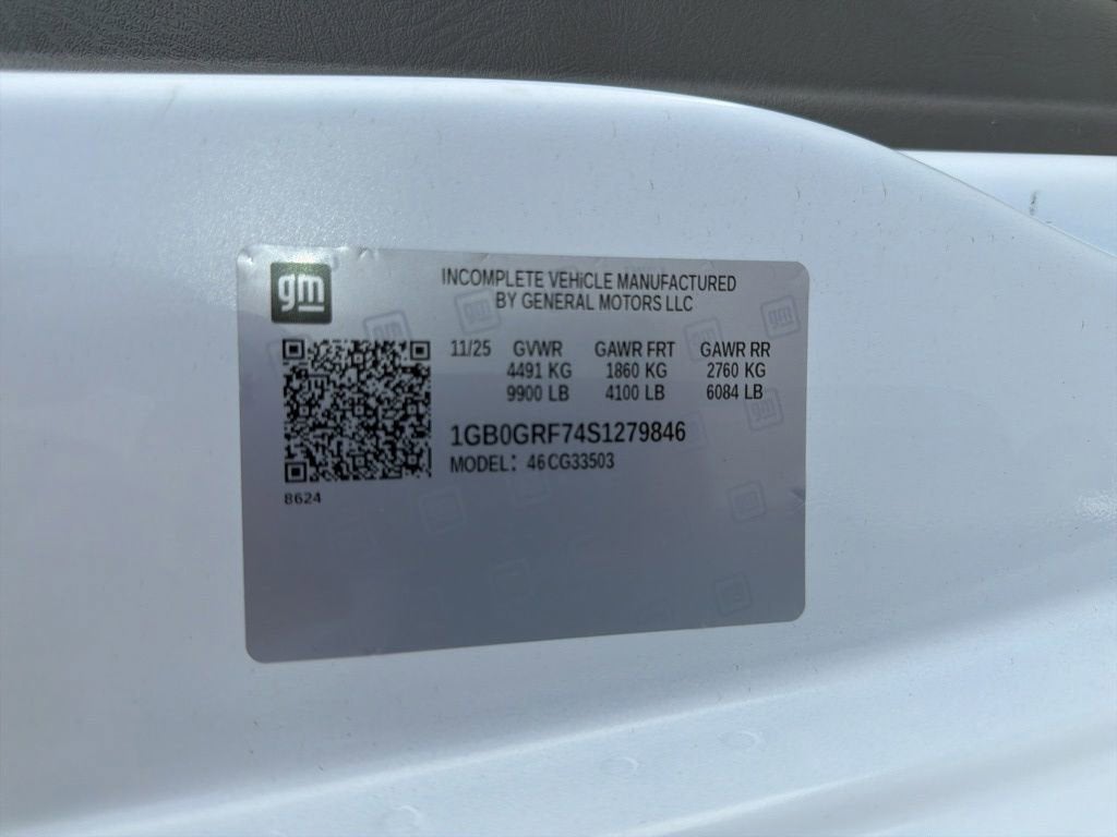 2025 Chevrolet Express Cutaway 3500 1WT