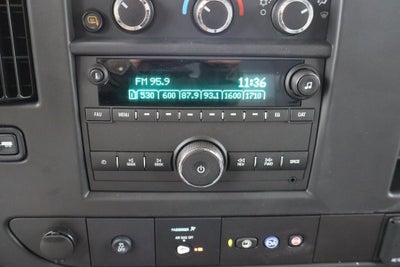 2025 Chevrolet Express Cutaway 3500 1WT