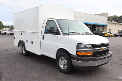 2026 Chevrolet Express Cutaway 3500 Work Van