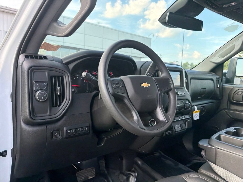2025 Chevrolet Silverado 3500 HD Chassis Cab Work Truck