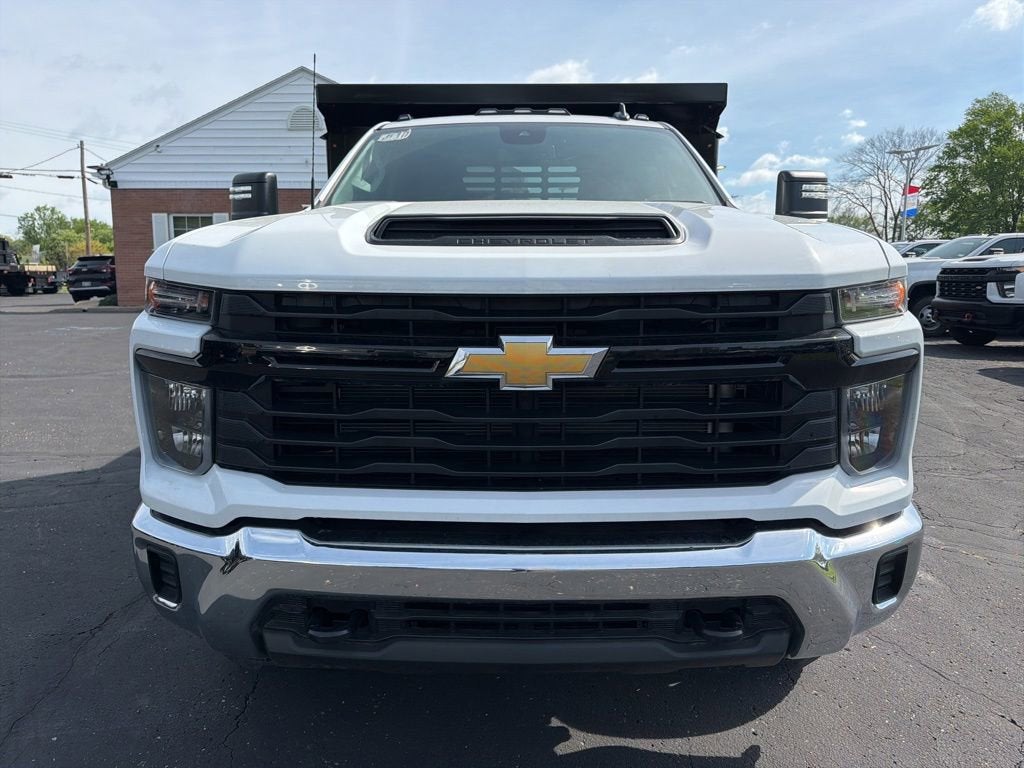 2025 Chevrolet Silverado 3500 HD Chassis Cab Work Truck