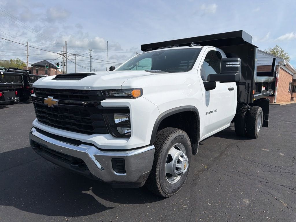 2025 Chevrolet Silverado 3500 HD Chassis Cab Work Truck