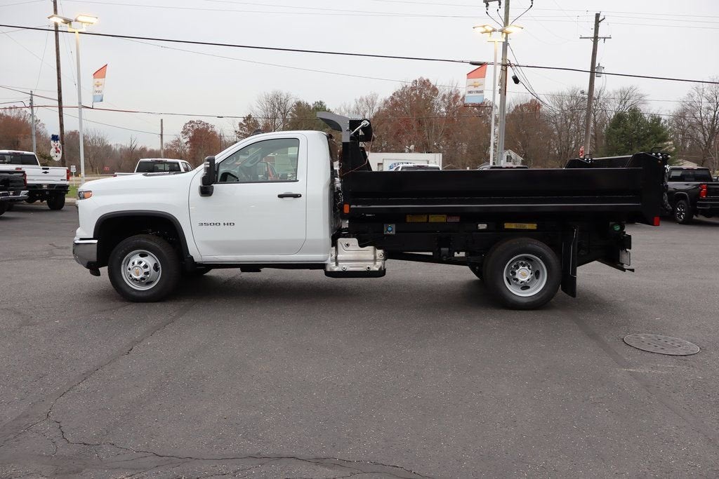 2025 Chevrolet Silverado 3500 HD Chassis Cab Work Truck