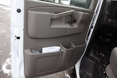 2025 Chevrolet Express Cutaway 3500 1WT