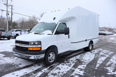 2025 Chevrolet Express Cutaway 3500 1WT