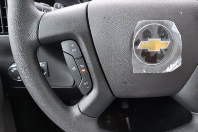 2025 Chevrolet Express Cutaway 3500 1WT