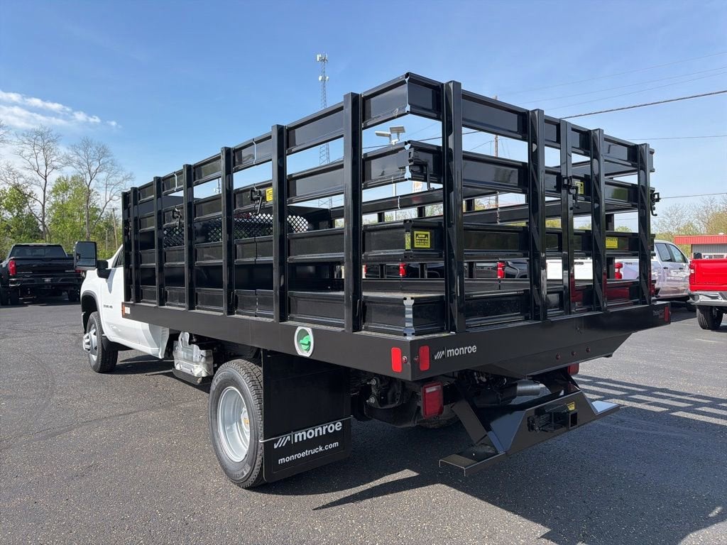 2026 Chevrolet Silverado 3500 HD Chassis Cab Work Truck w/12' Stake Platform Body