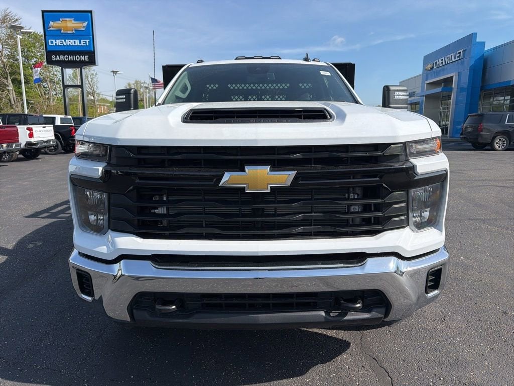 2026 Chevrolet Silverado 3500 HD Chassis Cab Work Truck w/12' Stake Platform Body