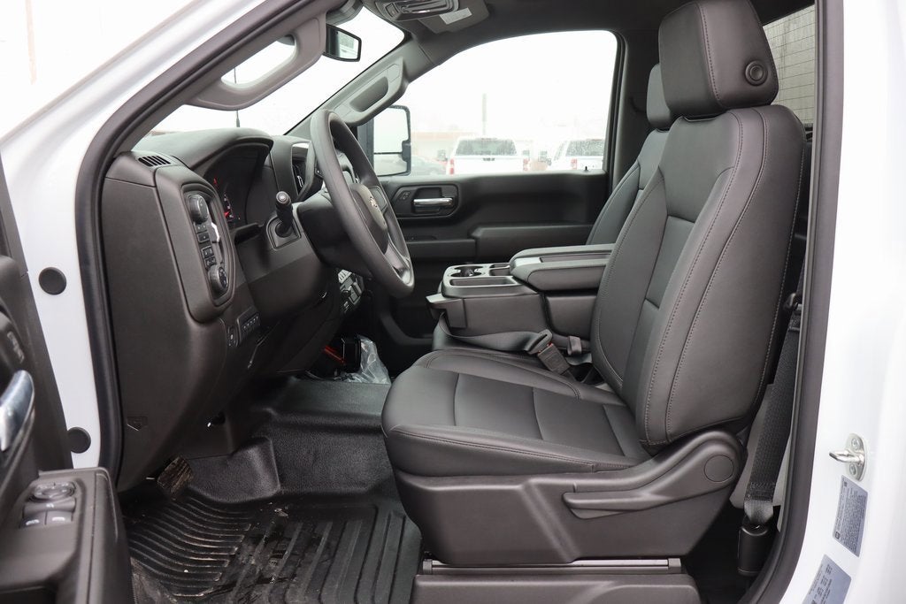 2025 Chevrolet Silverado 3500 HD WT