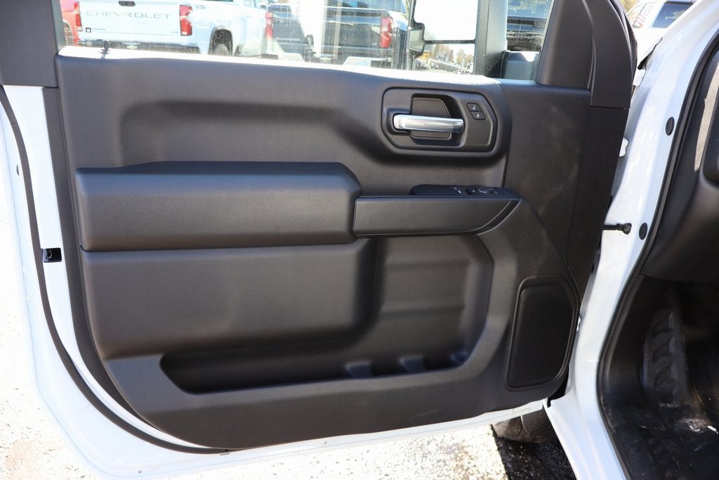 2025 Chevrolet Silverado 3500 HD Chassis Cab Work Truck