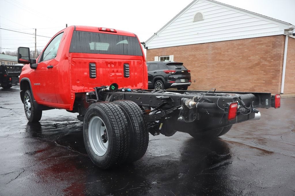 2026 Chevrolet Silverado 3500 HD Chassis Cab Work Truck