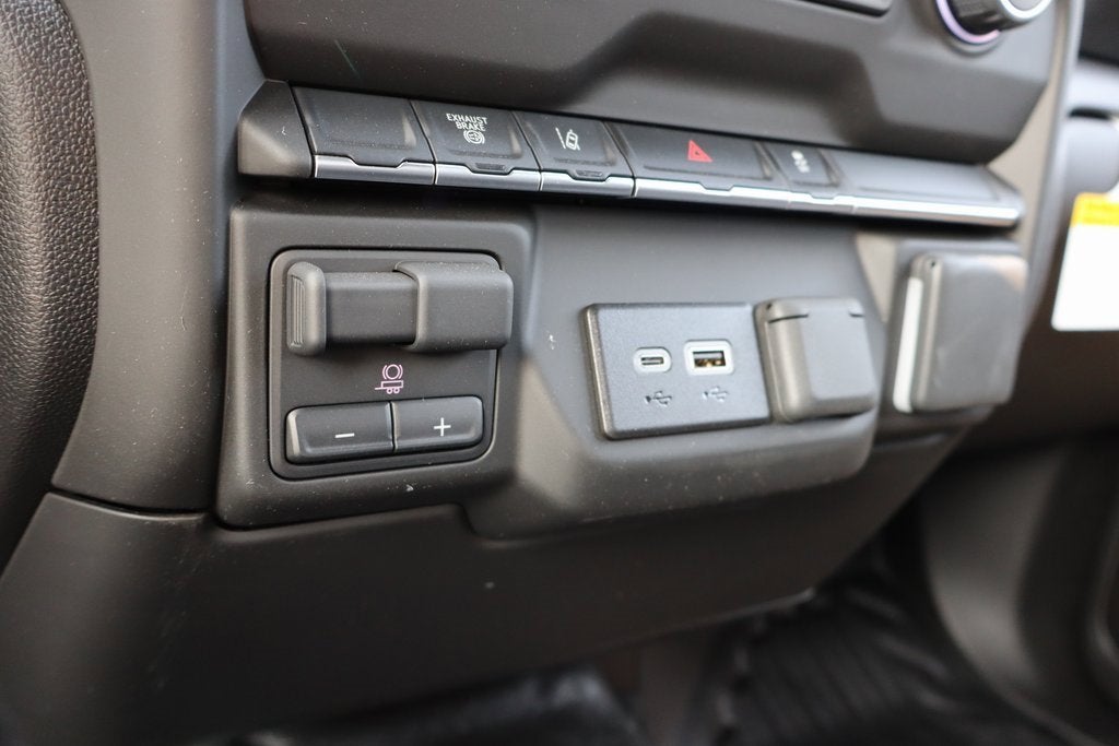 2025 Chevrolet Silverado 3500 HD Chassis Cab Work Truck