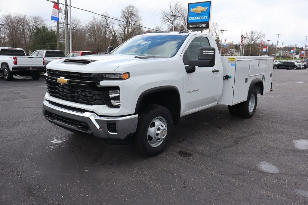 2025 Chevrolet Silverado 3500 HD Chassis Cab Work Truck