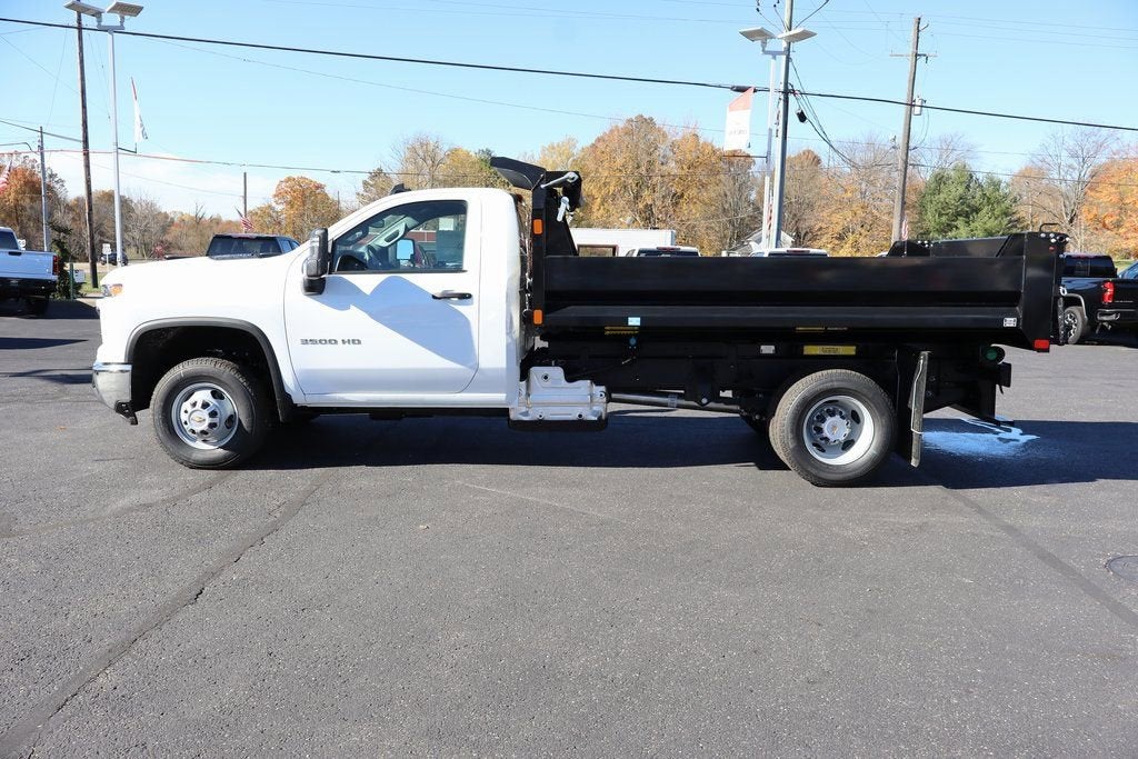 2025 Chevrolet Silverado 3500 HD Chassis Cab Work Truck