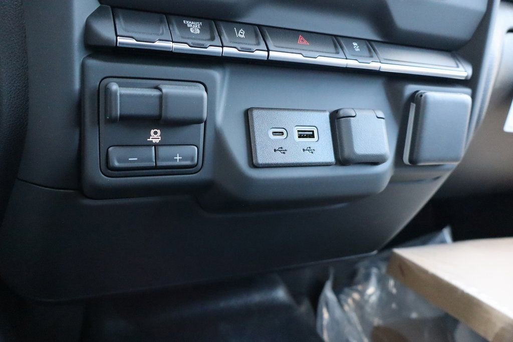 2025 Chevrolet Silverado 3500 HD Chassis Cab Work Truck