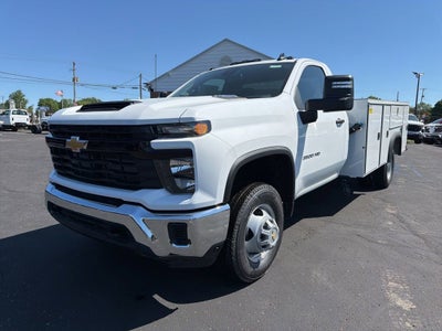 2026 Chevrolet Silverado 3500 HD Chassis Cab Work Truck w/11' Steel Service Body