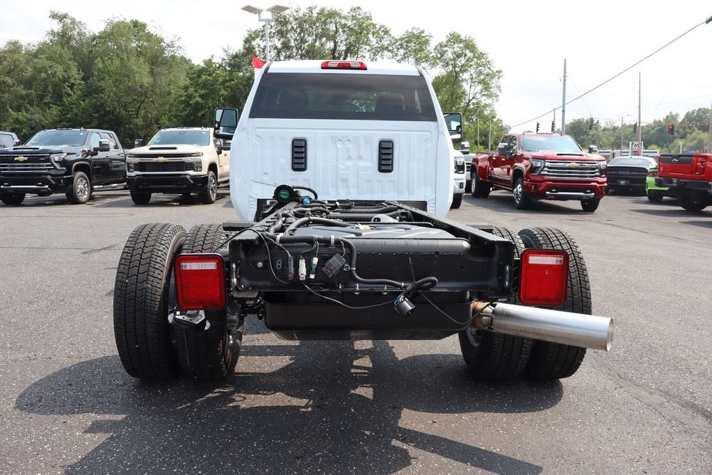 2026 Chevrolet Silverado 3500 HD Chassis Cab Work Truck