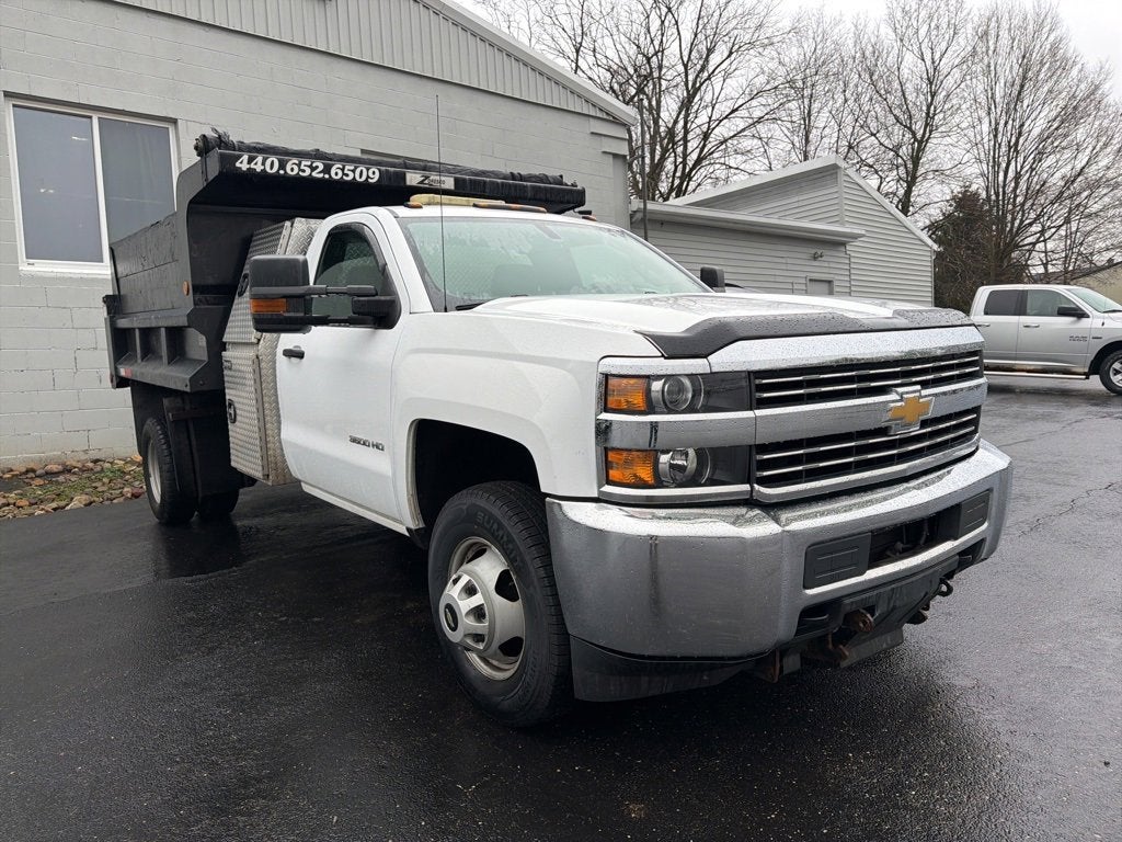 2017 Chevrolet Silverado 3500 HD Chassis Cab Work Truck