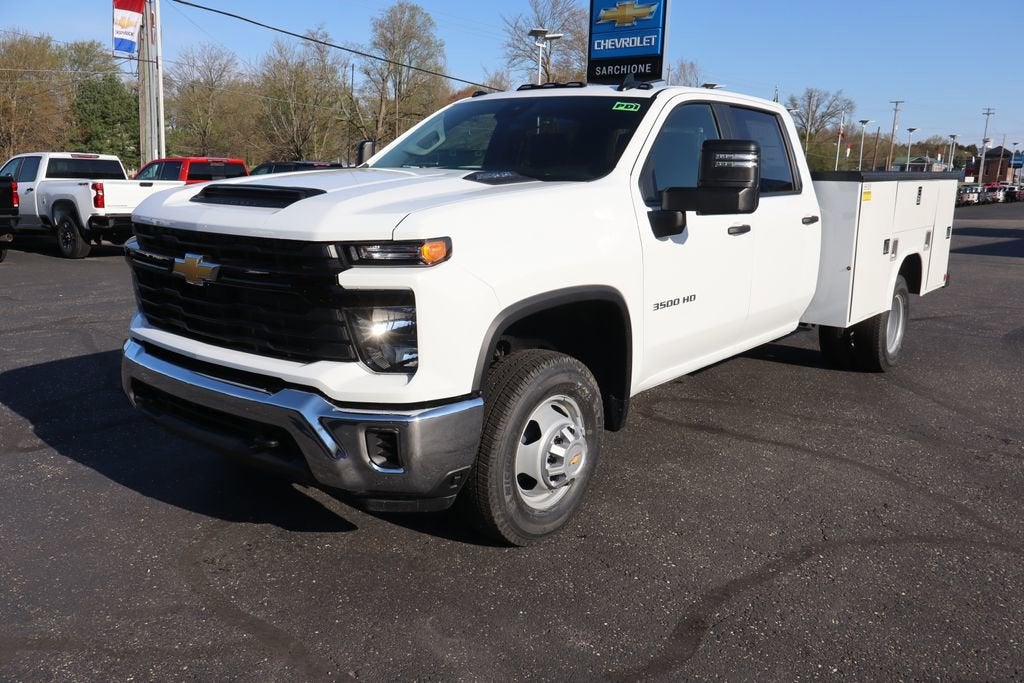 2026 Chevrolet Silverado 3500 HD Chassis Cab Work Truck w/9' Aluminum Service Body