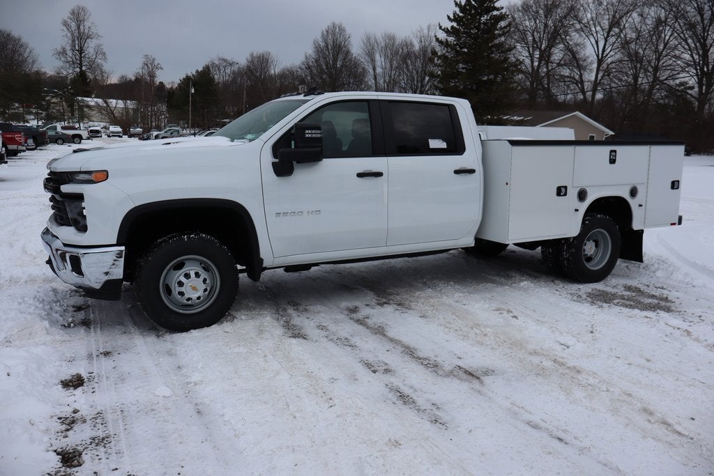 2025 Chevrolet Silverado 3500 HD Chassis Cab Work Truck