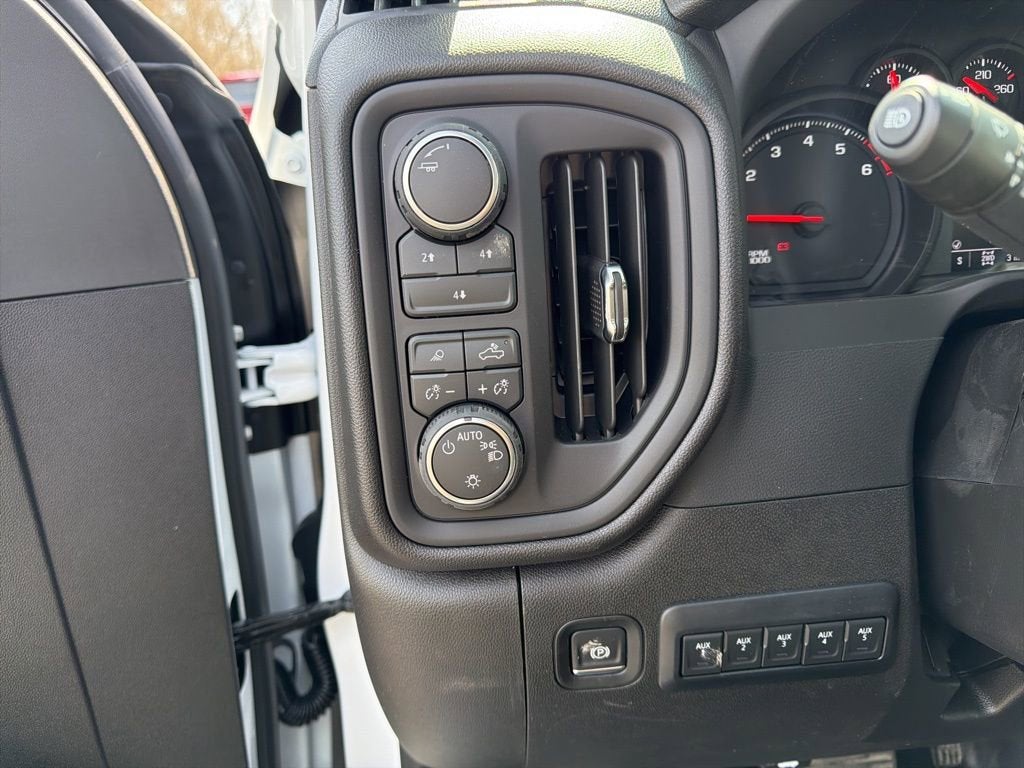 2026 Chevrolet Silverado 3500 HD Chassis Cab Work Truck
