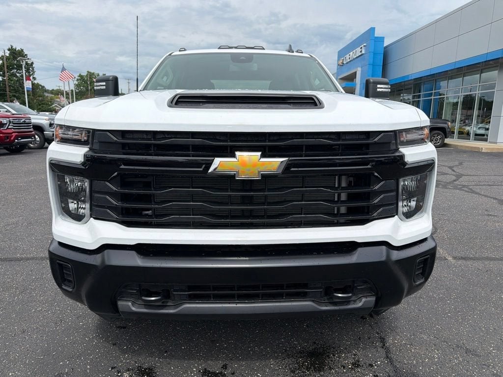 2026 Chevrolet Silverado 3500 HD Chassis Cab Work Truck w/ Duramag Service Body