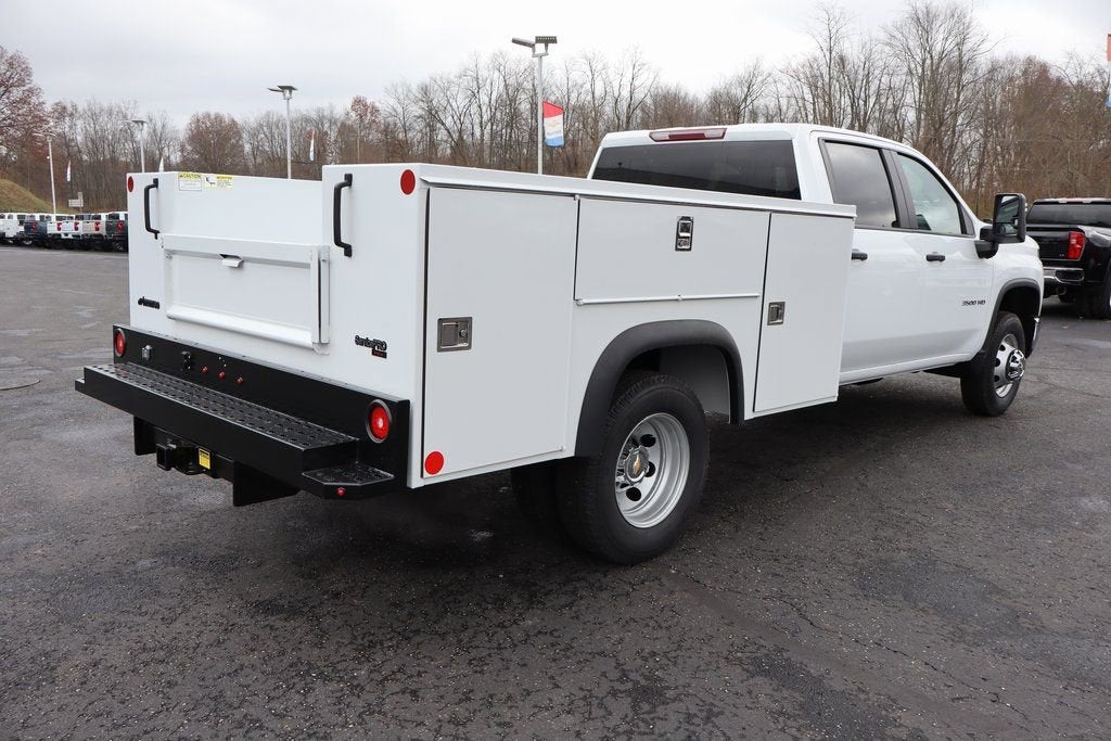 2025 Chevrolet Silverado 3500 HD Chassis Cab Work Truck