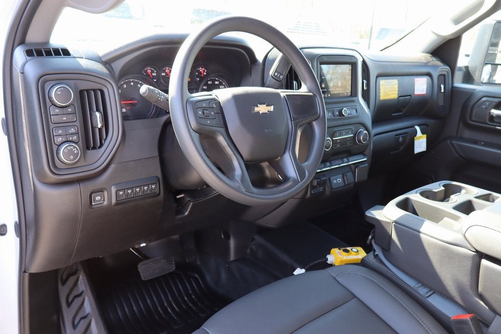 2025 Chevrolet Silverado 3500 HD Chassis Cab Work Truck