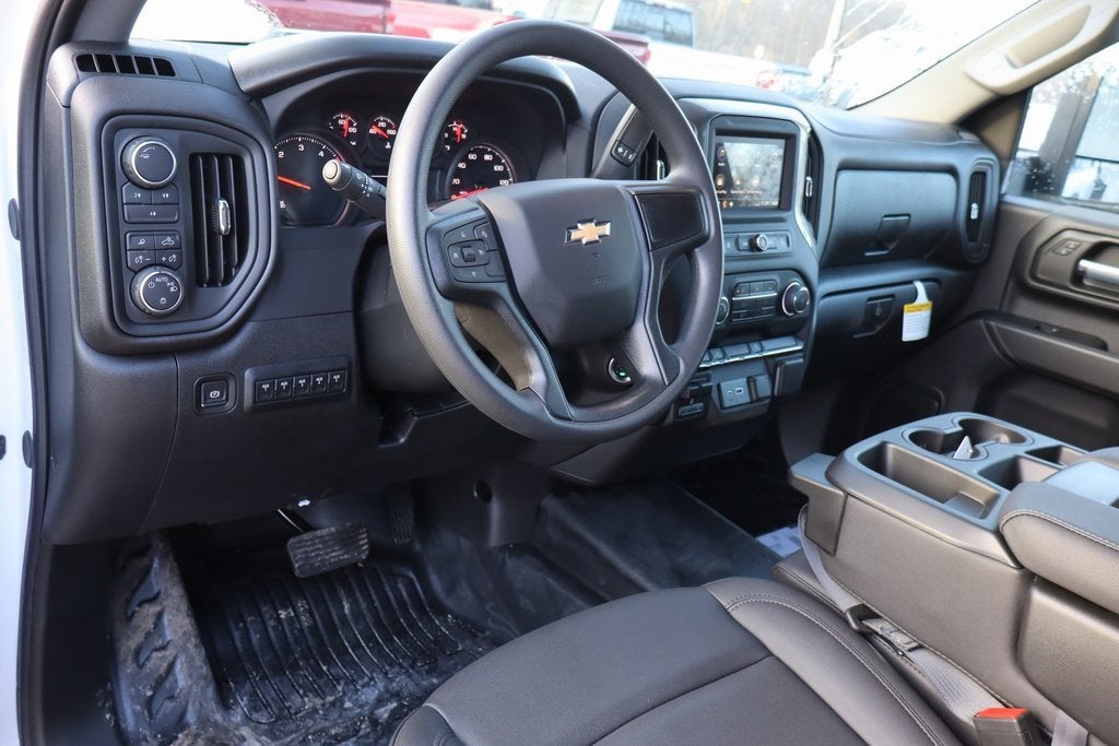 2025 Chevrolet Silverado 3500 HD Chassis Cab Work Truck