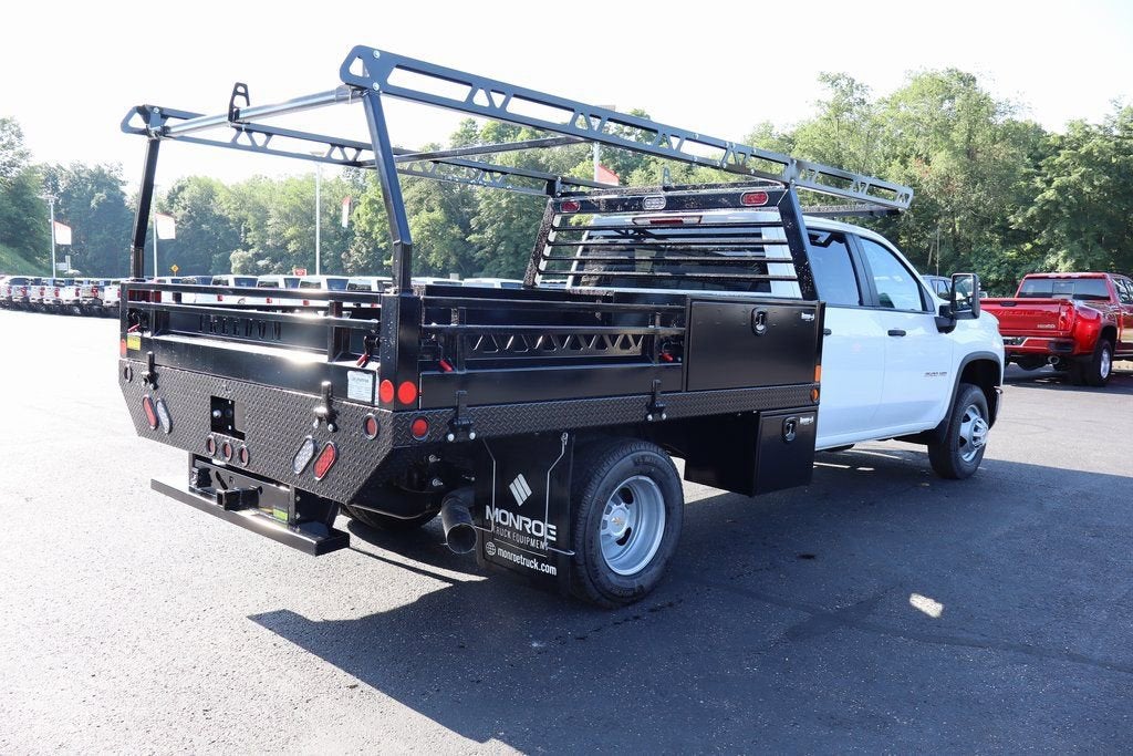 2025 Chevrolet Silverado 3500 HD Chassis Cab Work Truck