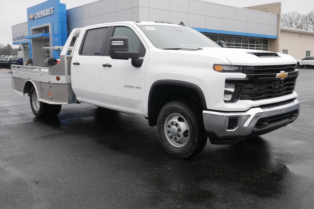 2025 Chevrolet Silverado 3500 HD Chassis Cab Work Truck