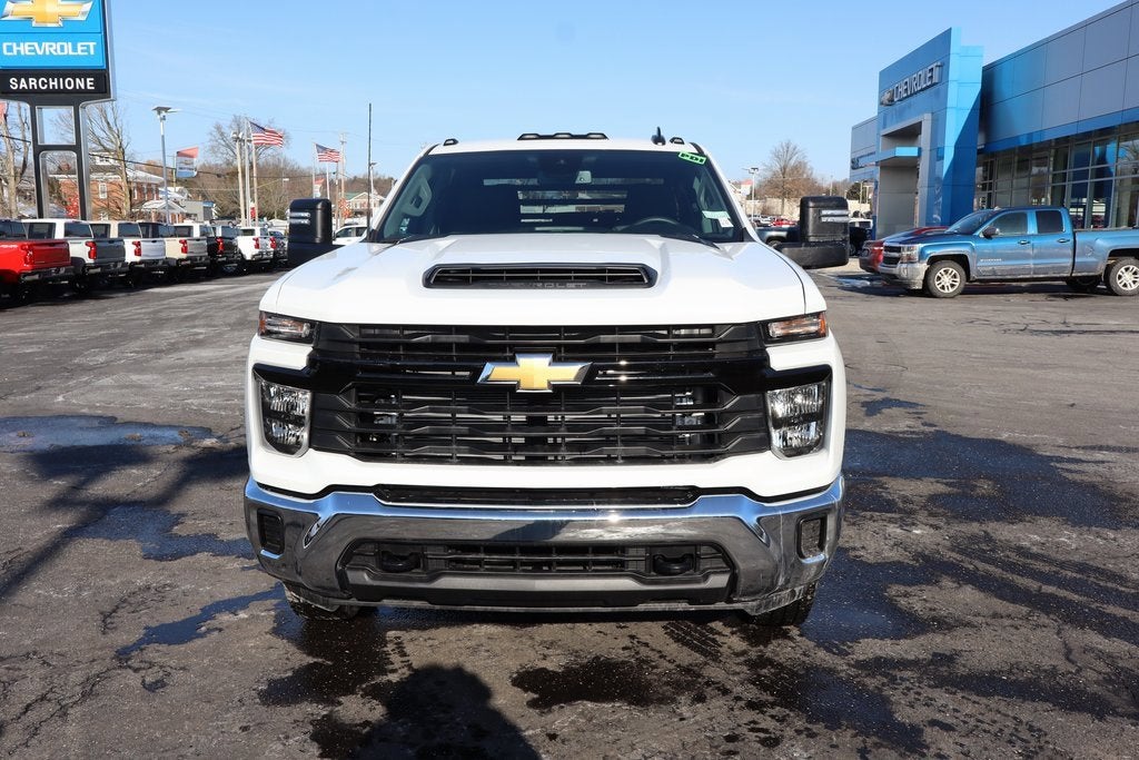 2025 Chevrolet Silverado 3500 HD Chassis Cab Work Truck