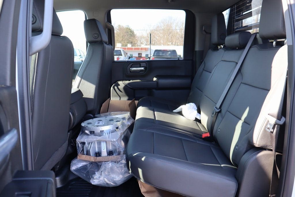 2025 Chevrolet Silverado 3500 HD Chassis Cab Work Truck