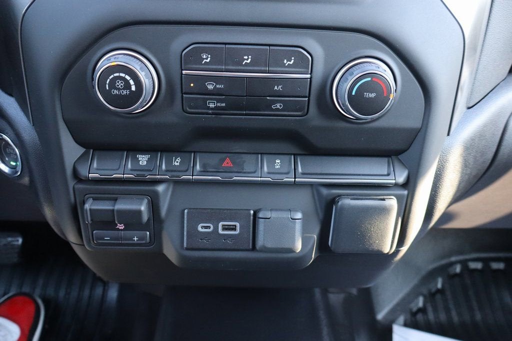 2025 Chevrolet Silverado 3500 HD Chassis Cab Work Truck