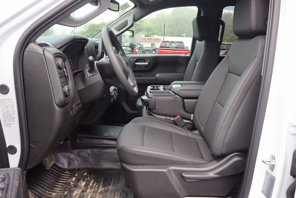 2025 Chevrolet Silverado 3500 HD Chassis Cab Work Truck