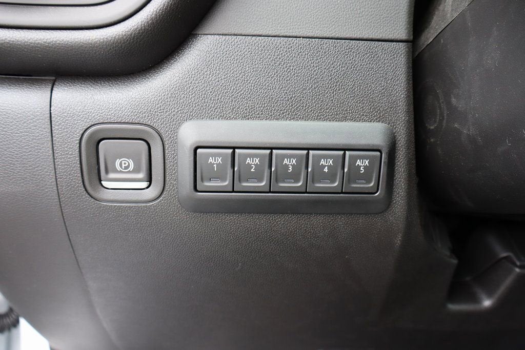 2025 Chevrolet Silverado 3500 HD Chassis Cab Work Truck