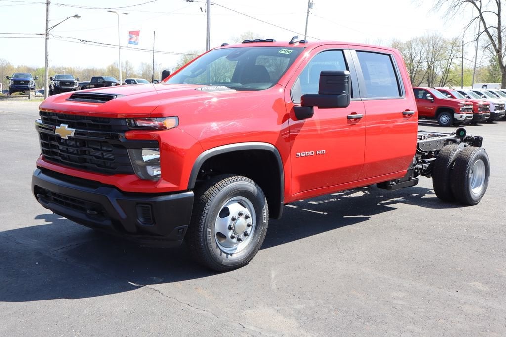 2026 Chevrolet Silverado 3500 HD Chassis Cab Work Truck