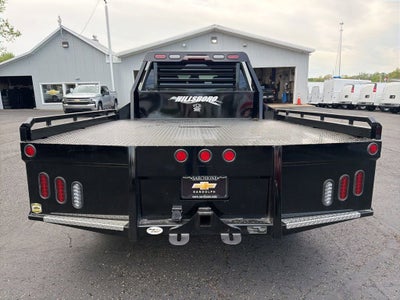 2026 Chevrolet Silverado 3500 HD Chassis Cab LT w/ Skirted Flatbed Body