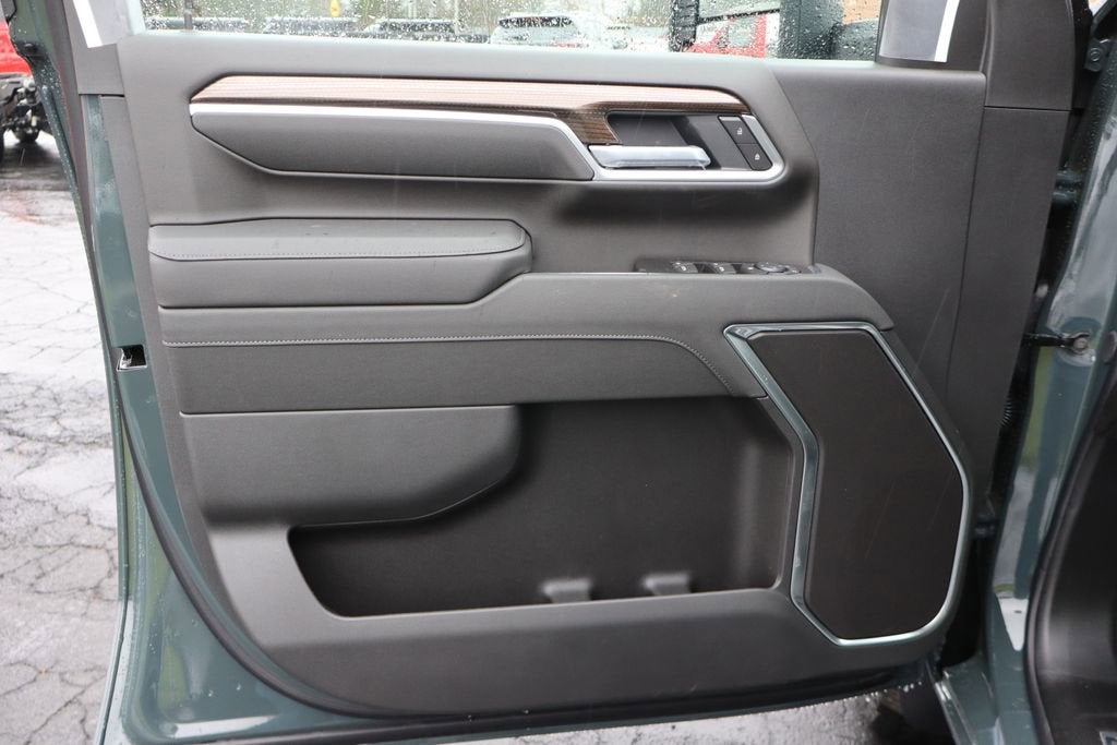 2026 Chevrolet Silverado 3500 HD Chassis Cab LT