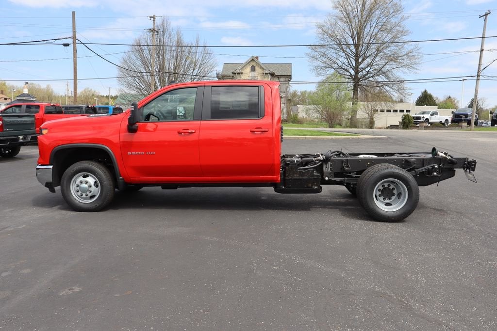 2026 Chevrolet Silverado 3500 HD Chassis Cab LT